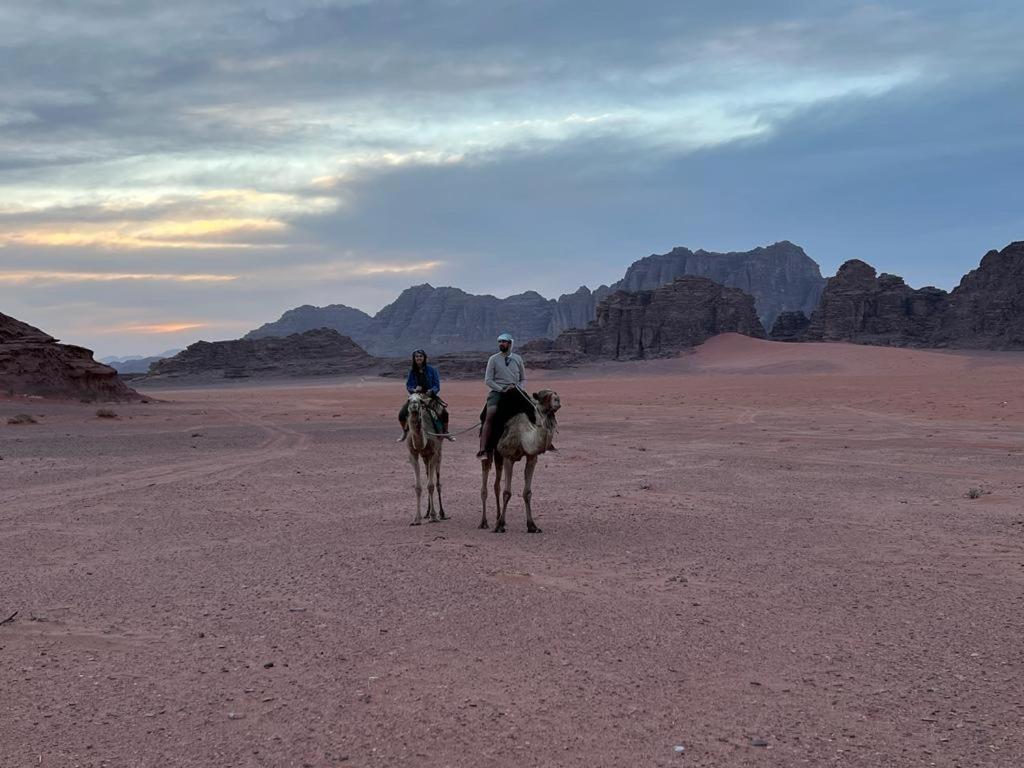 Wadi Rum Sky Tours & Camp Exterior foto