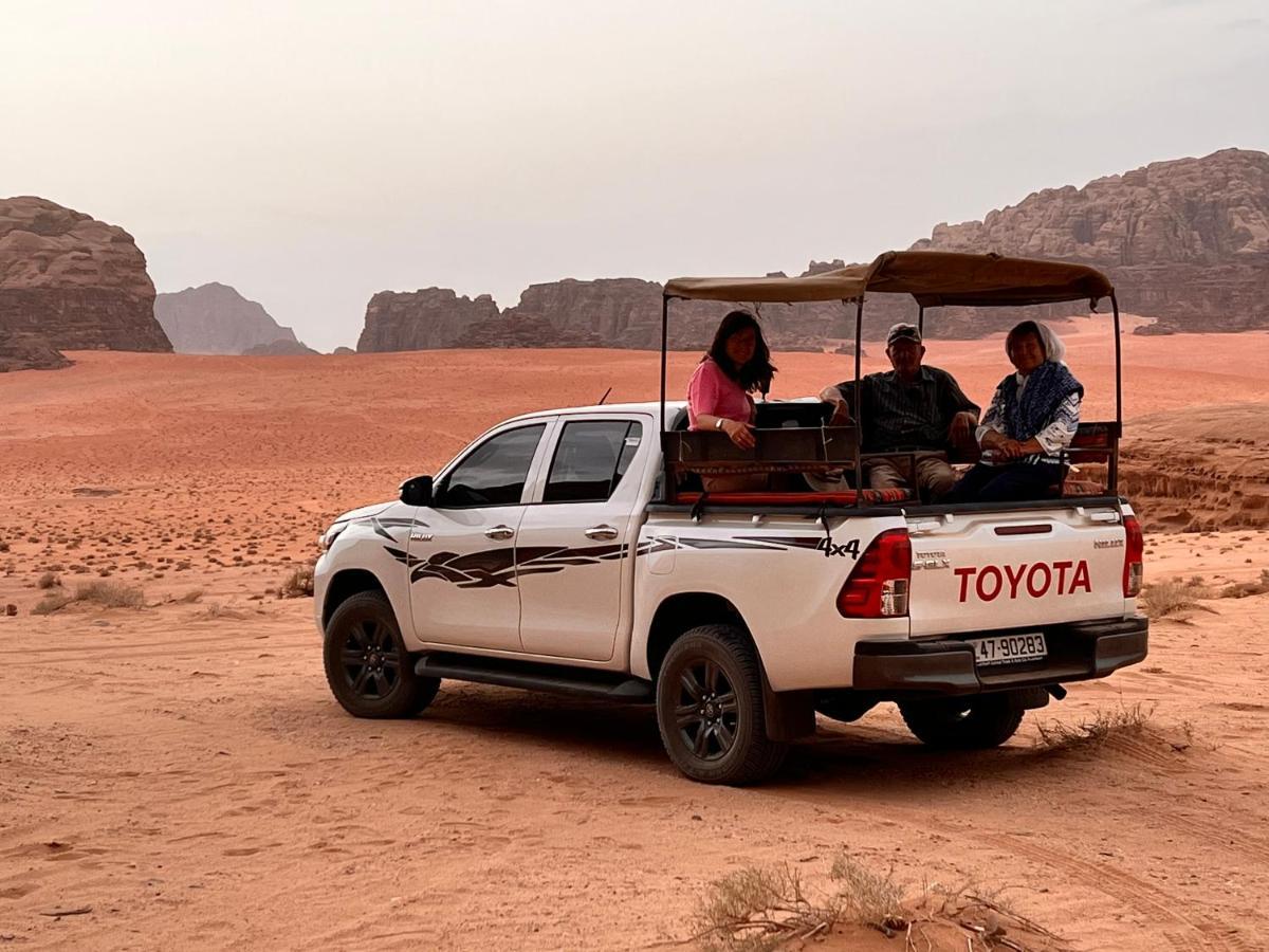 Wadi Rum Sky Tours & Camp Exterior foto