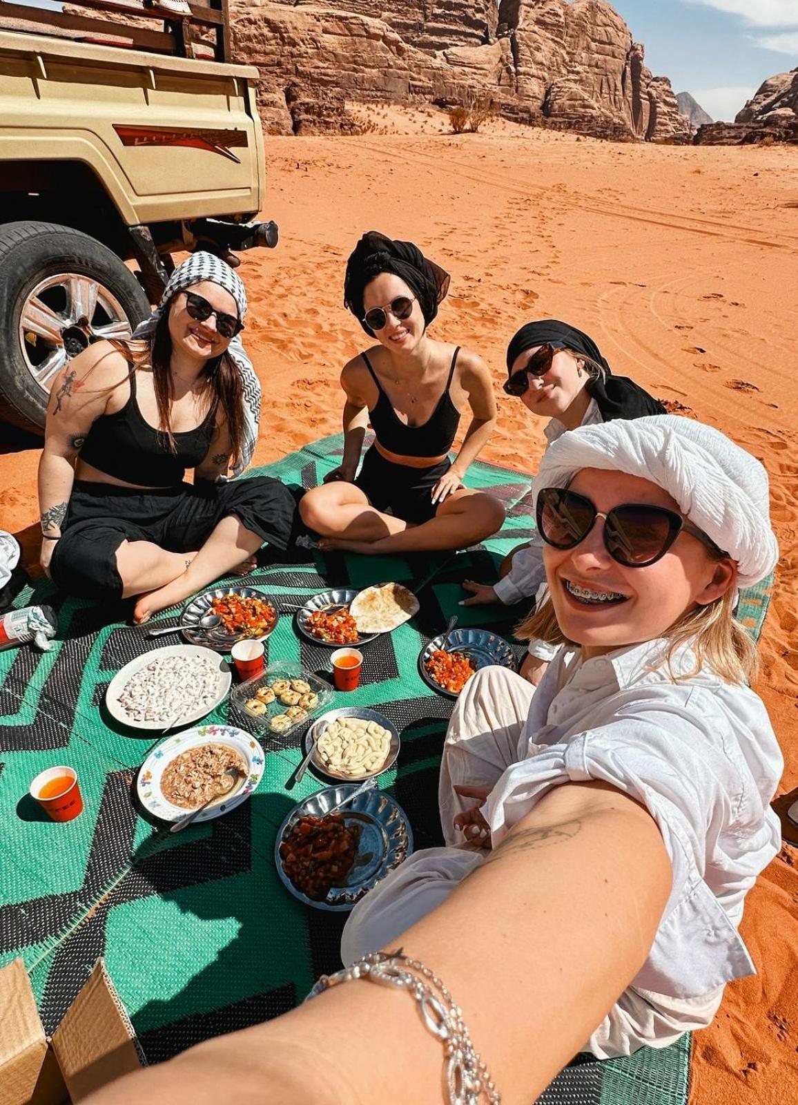 Wadi Rum Sky Tours & Camp Exterior foto